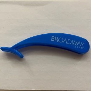 Broadway Eyes Lash Tweezers